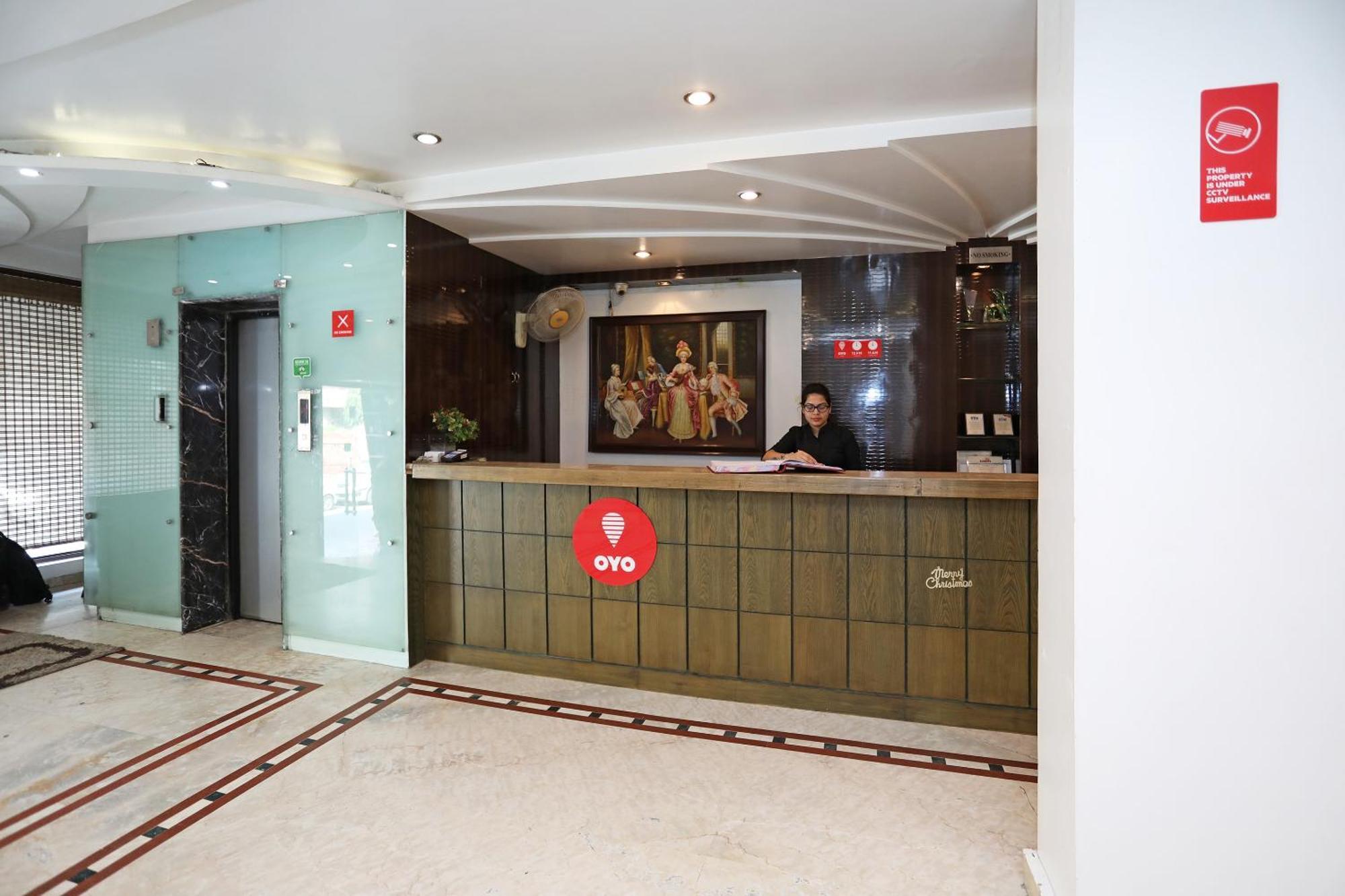 Hotel Suncity Delhi  Exterior photo